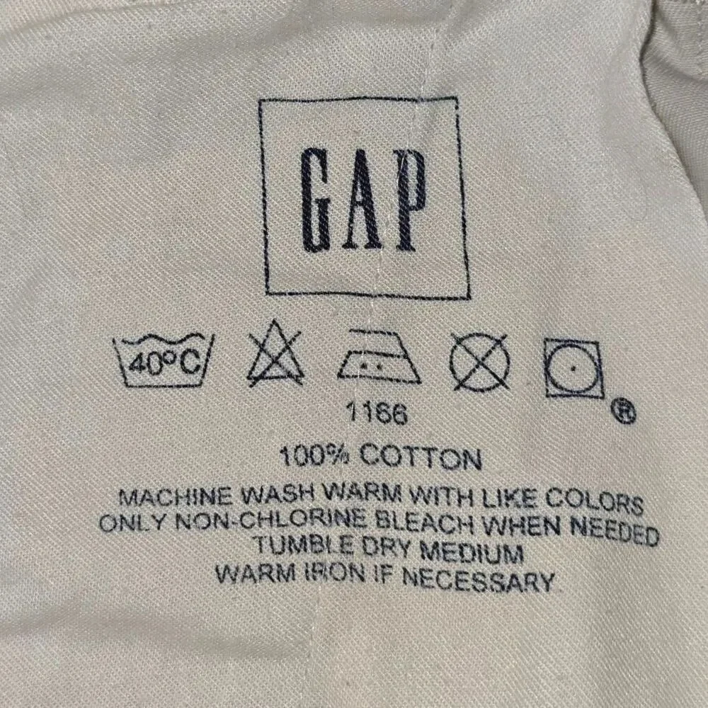 Gap Men's Shorts Size 38 Relaxed Fit - Picture 5 of 8